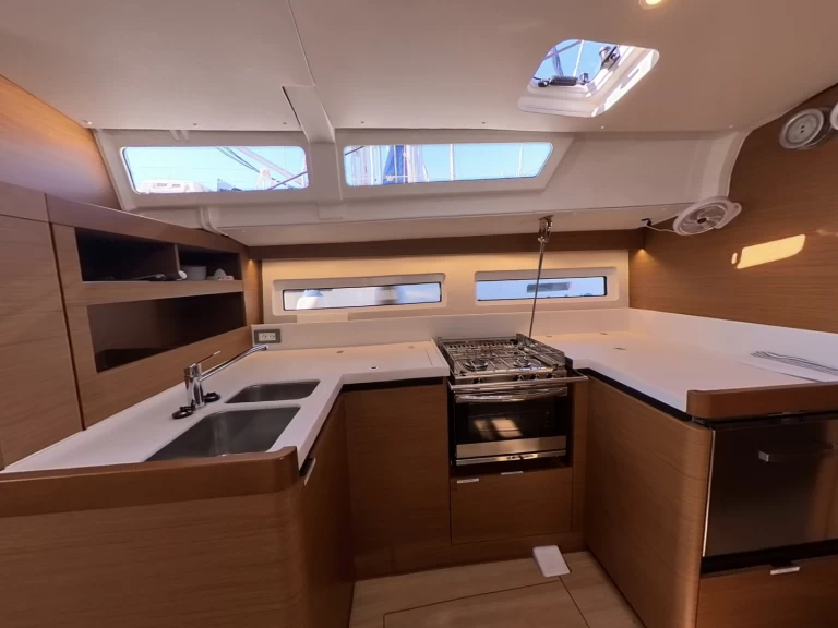 Location à Santa Cruz de Tenerife - Jeanneau Sun Odyssey 490 sur SamBoat