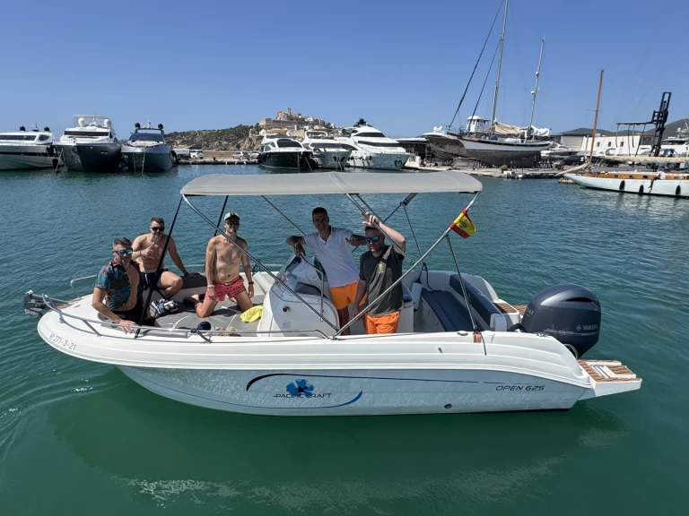 Louer Bateau à moteur avec ou sans skipper Pacific Craft à Ibiza (Ville)