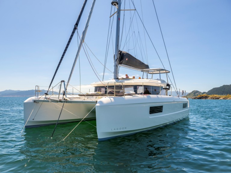 Location bateau Lagoon Lagoon 43  à Corralejo sur Samboat