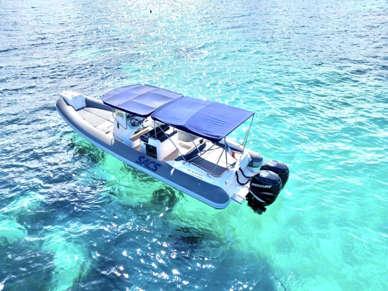 Semi-rigide à louer à Cannes au meilleur prix