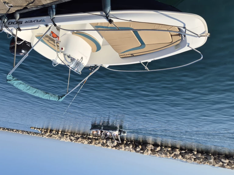 Bateau à moteur à louer à Marseille au meilleur prix