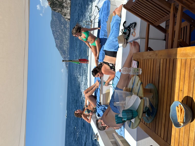 Location Bateau à moteur Marinelli avec permis