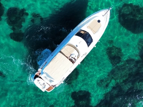 Location à Port de Hyères (St Pierre) - Sunseeker Manhattan 60 sur SamBoat