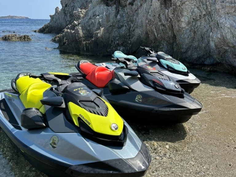 Location Jet ski Sea-Doo avec permis