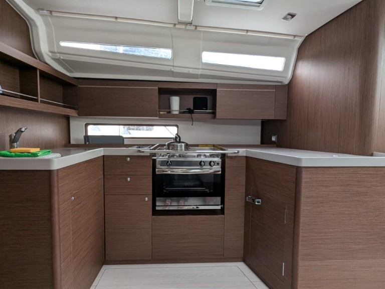 Louez un Bénéteau Oceanis 40.1 à Saint-Quay-Portrieux