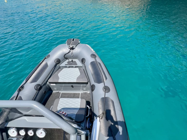 Semi-rigide à louer à Valletta au meilleur prix