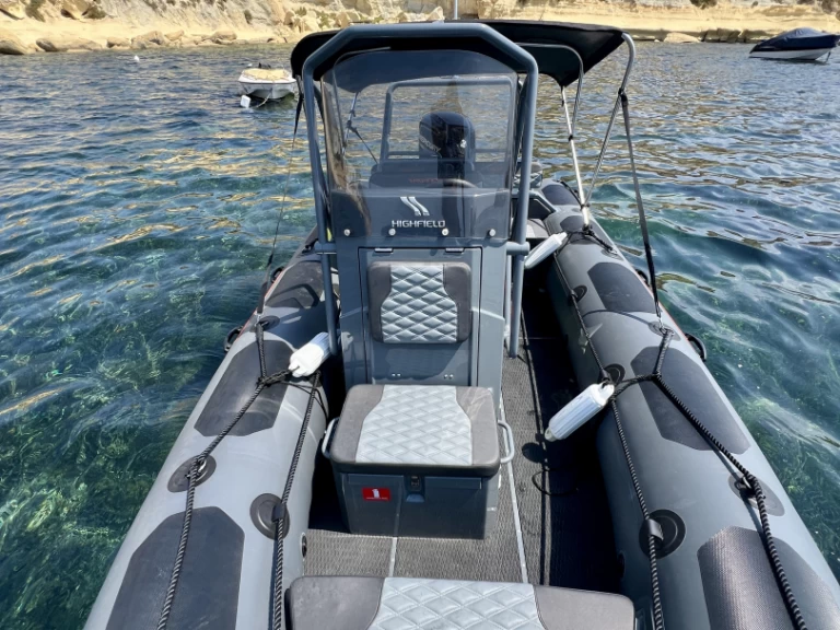 Louez un Highfield Patrol 540 à Valletta