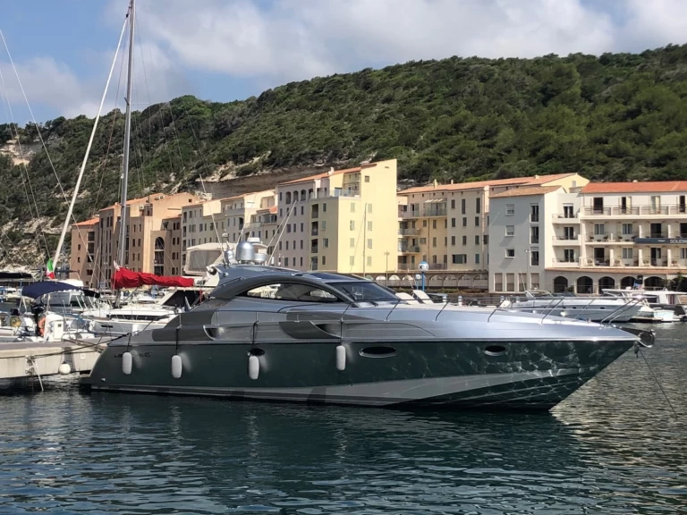 Louer Yacht avec ou sans skipper Rizzardi à Villeneuve-Loubet