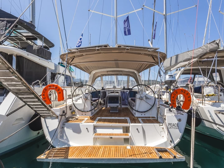 Location Voilier Bénéteau avec permis