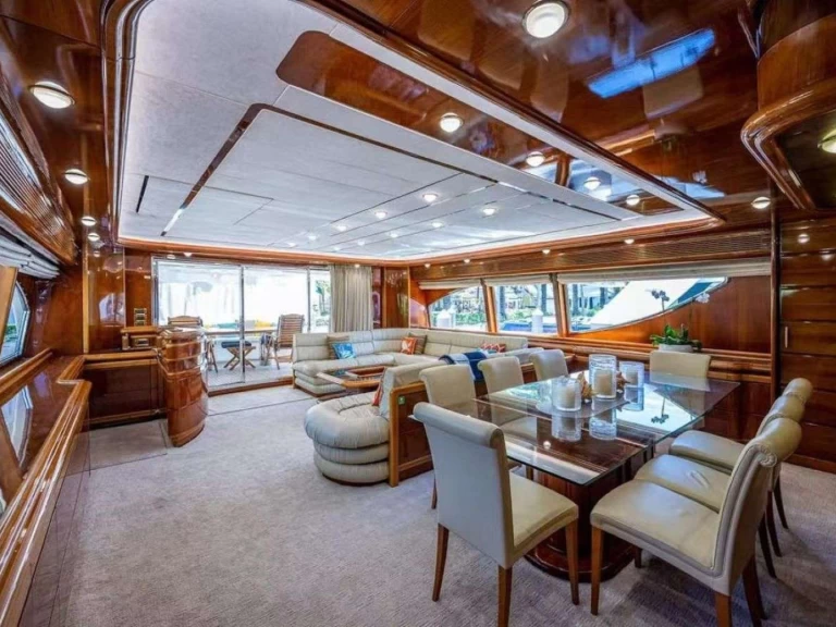 Location bateau Ferretti Dream Chaser à New York (Ville) sur Samboat