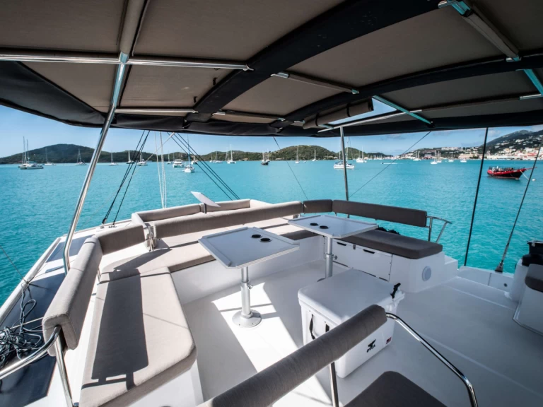 Location Yacht Bali avec permis