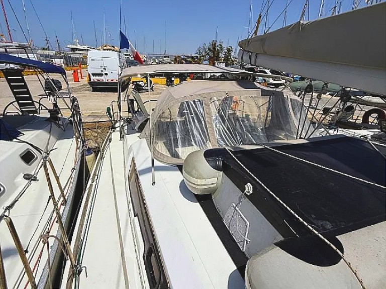 Dufour Dufour 410 Grand Large a louer à Álimos