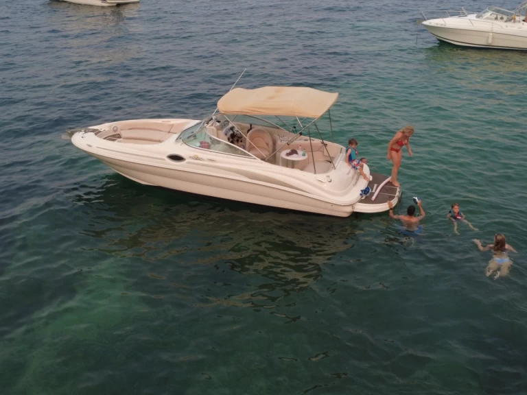 Location bateau Palma de Majorque pas cher Sea Ray 240 Sundeck