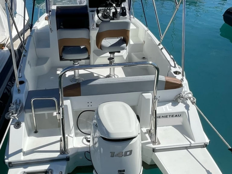 Location à Antibes - Bénéteau Flyer 6 SUNdeck sur SamBoat