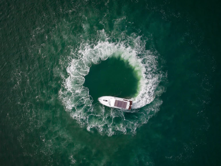 Location à Hạ Long - Jeanneau Velasco 43 Fly sur SamBoat