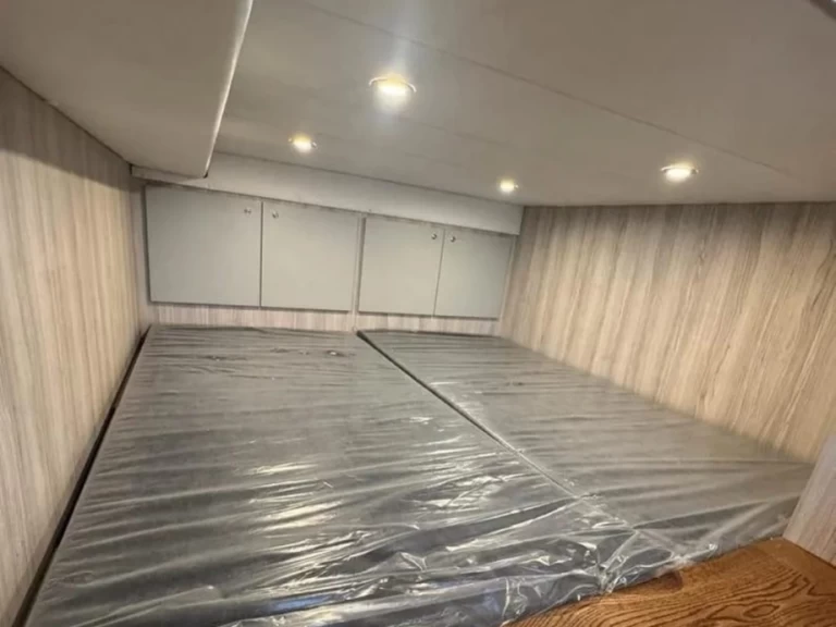 Location bateau MIAMI GOLD  33 WALK AROUND à Naples sur Samboat