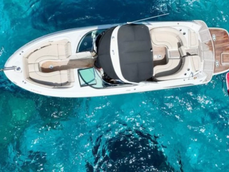 Bateau à moteur à louer à Portals Nous au meilleur prix