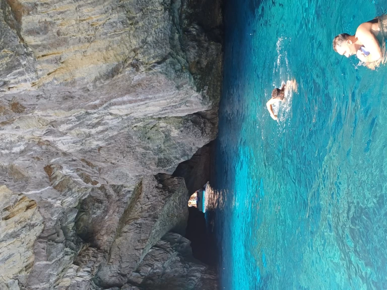 Location Semi-rigide à Naples - Zodiac Cadet