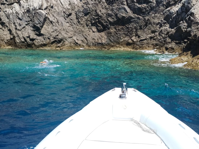 Location bateau Zodiac Cadet à Naples sur Samboat