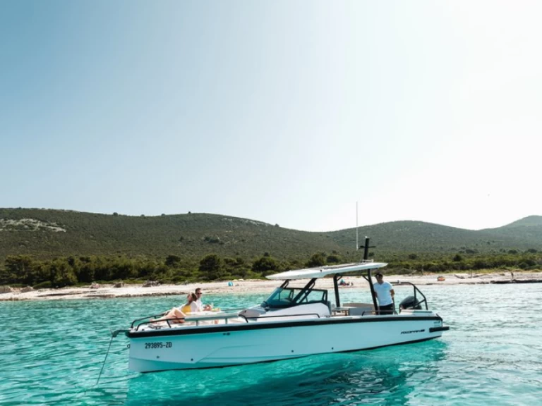 Location bateau Zaton pas cher Axopar 29 Sun Top