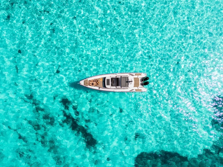 Location à Zaton - Axopar Axopar 37 Sun-Top sur SamBoat