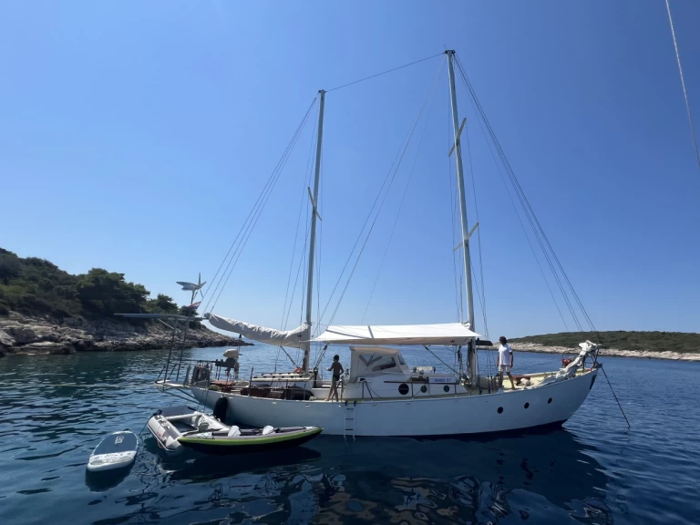 Uljanik Shipyard Besa a louer à Hvar