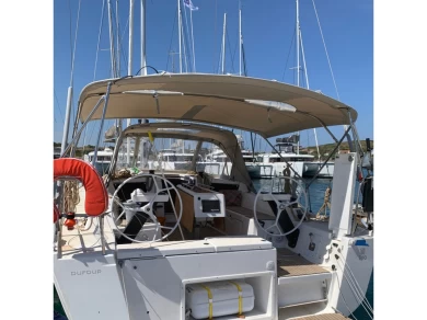 Sailboat for rent Rhodes (Ville) at the best price