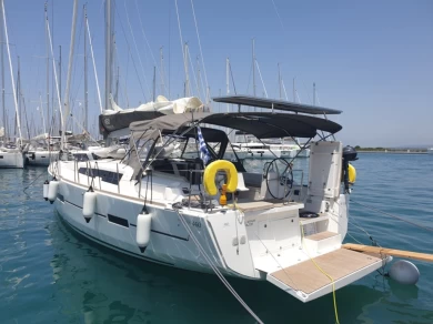 Dufour Dufour 460 Grand Large in Nidri on SamBoat