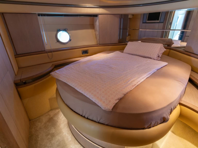 Azimut Azimut 50 Fly a louer à Poreč