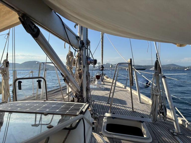 Location bateau Halberg-Rassy HR 42 à Saint-Tropez sur Samboat