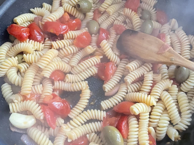 Louez un Halberg-Rassy HR 42 à Saint-Tropez