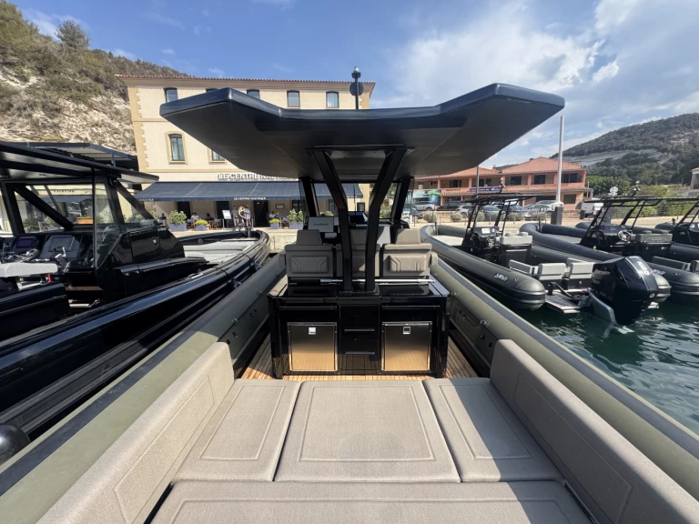 Location bateau Sea Water Phantom 400 à Bonifacio Port sur Samboat
