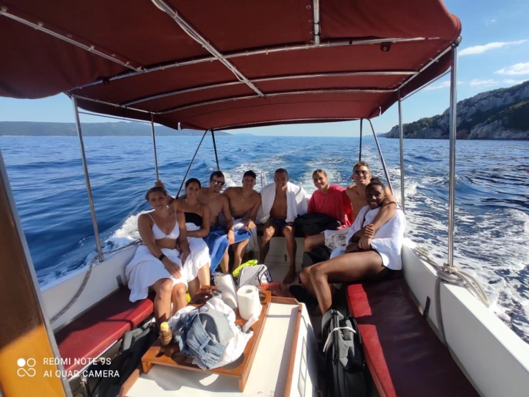 Louez un Jeanneau Islander à Opatija