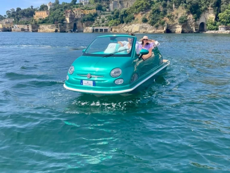 Louez un fiat 500 VIP LOUNGE à Naples