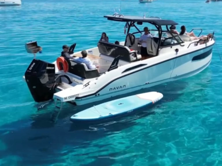 Bateau à moteur à louer à Cannes au meilleur prix