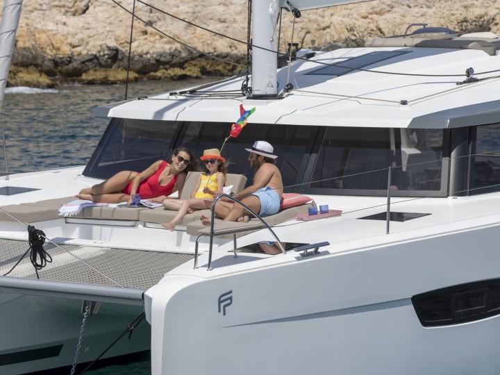 Location bateau Marseille pas cher Astrea 42