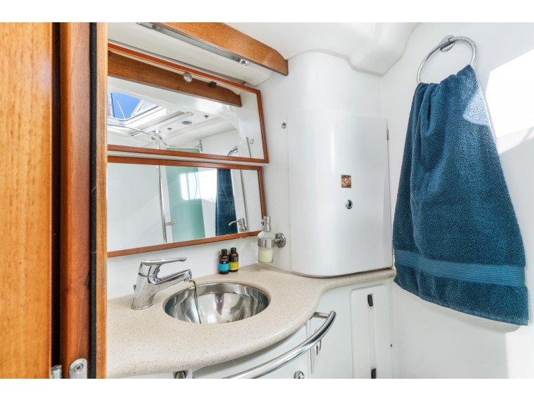 Jeanneau Sun Odyssey 54 DS a louer à Álimos