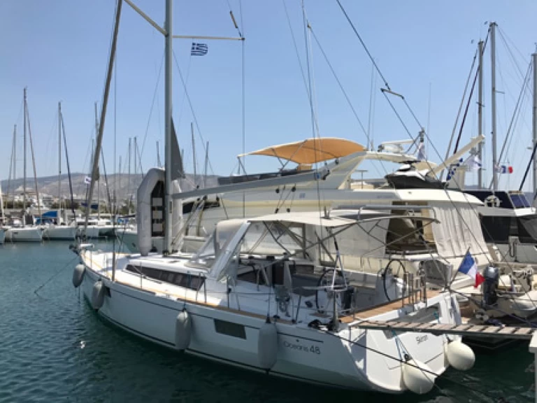 Location à Álimos - Bénéteau Oceanis 48 sur SamBoat