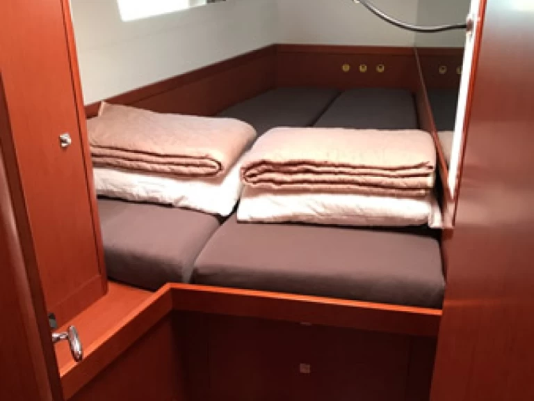 Location bateau Álimos pas cher Oceanis 48