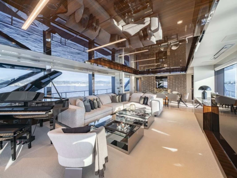 Louez un Riva ELYSIUM I à El Toro