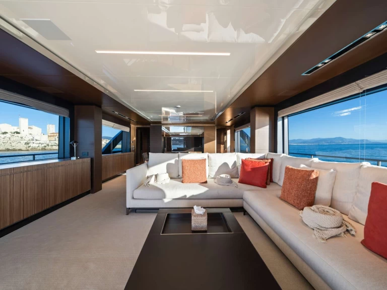 Location bateau Antibes pas cher HP6