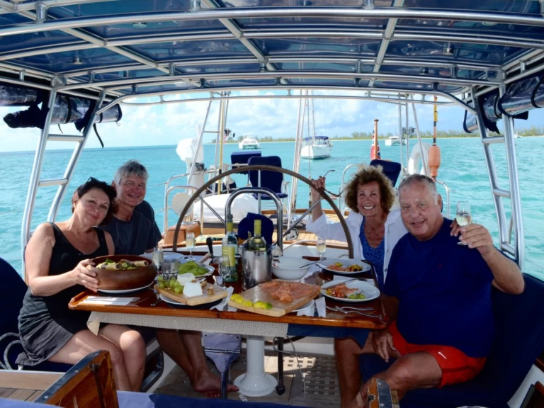 Location bateau W.I. Crealock THE DOVE à Antigua Island sur Samboat