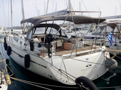Noleggiare una Bavaria Cruiser 56 a Lávrio