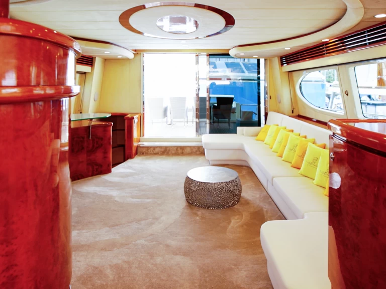 Location bateau Monte Fino Monte Fino 70 à Castellammare di Stabia sur Samboat