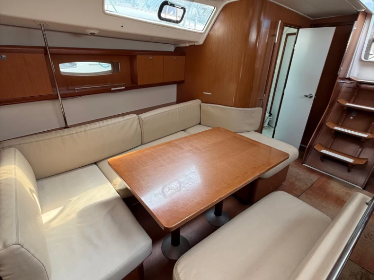 Location bateau Bénéteau Oceanis 43 à Palma de Majorque sur Samboat
