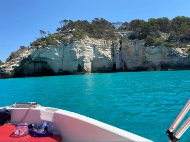 Location bateau Cala'n Porter pas cher 135