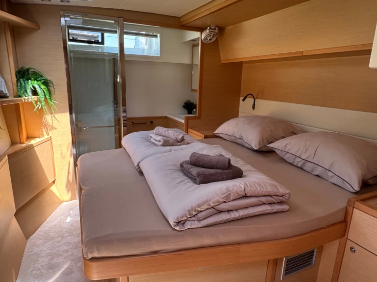 Location bateau Lagoon Lagoon 52 F à Rogoznica sur Samboat