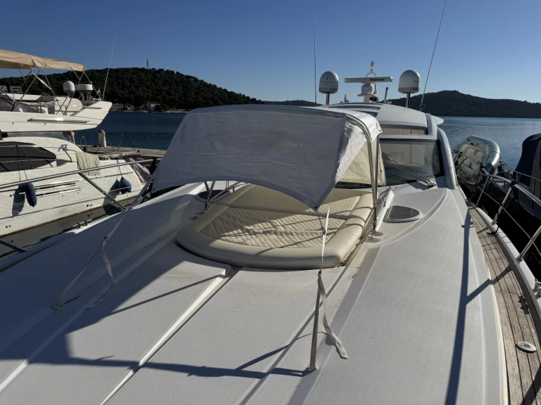 Location bateau Rogoznica pas cher Sunseeker Portofino 53