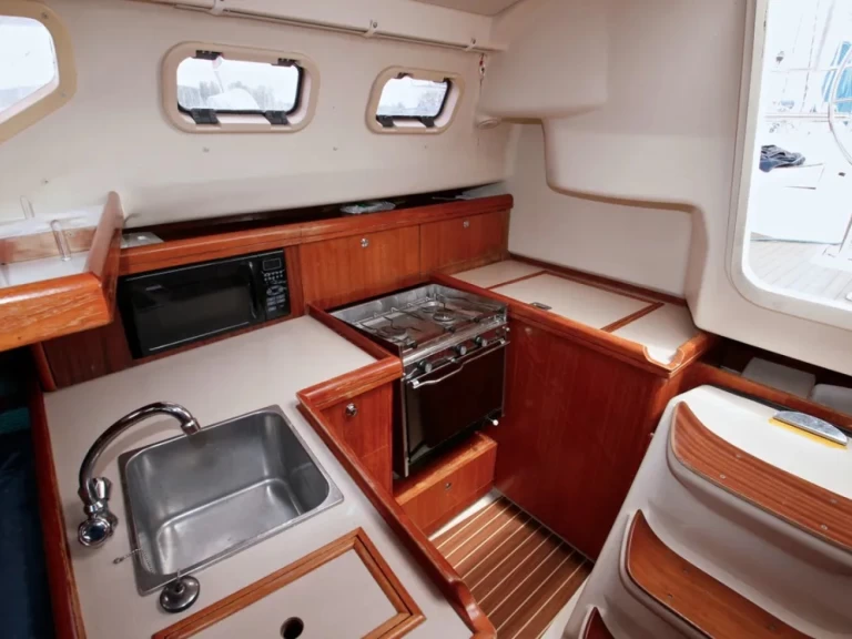 Hunter Hunter 320 a louer à Castellammare del Golfo