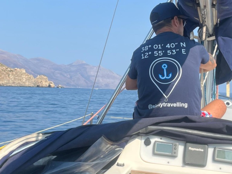 Louez un Hunter Hunter 320 à Castellammare del Golfo